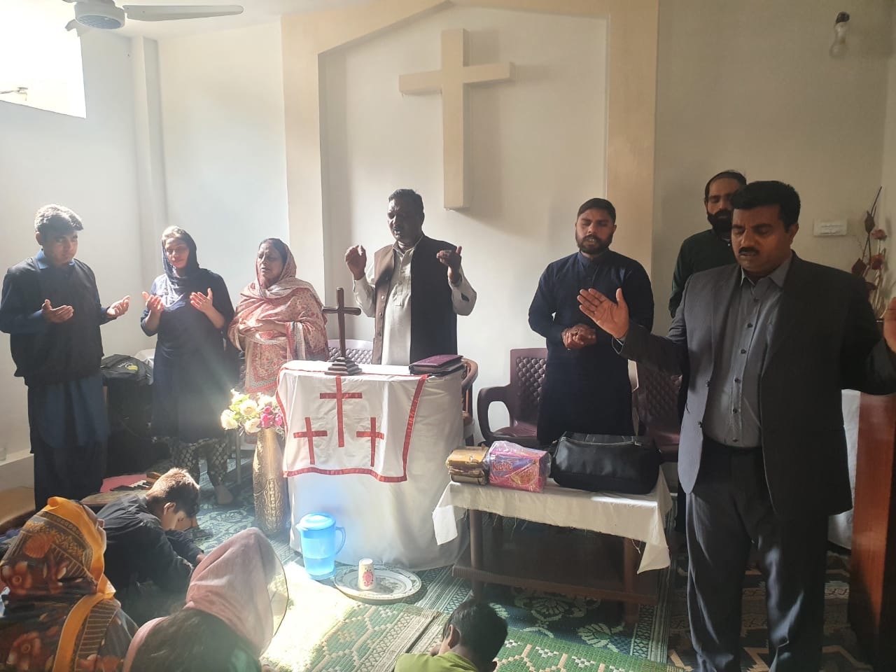 Congregation worshipping together in a Pakistan church
